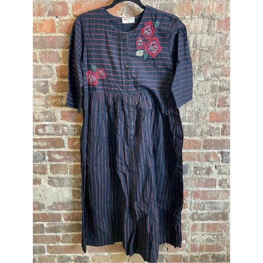Bombay Paisley Dark Blue Red Stripe Floral Embroidered Button Down 3/4 Sleeve Mi